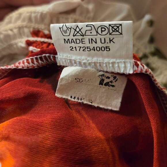 Vintage large red poppy 100% viscose semi - sheer high neck top - keyhole back - Picture 9 of 10